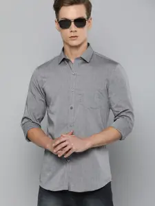HIGHLANDER Men Grey Solid Slim Fit Solid Casual Shirt