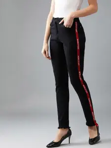 DOLCE CRUDO Women Black Slim Fit High-Rise Clean Look Stretchable Jeans