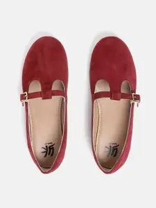 YK Girls Maroon Solid Mary Janes