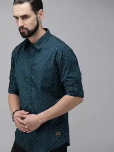 The Roadster Lifestyle Co Men Teal Blue Regular Fit Printed Sustainable Casual Shirt