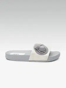 Street Style Store Women Off-White Applique Detail Open Toe Flats