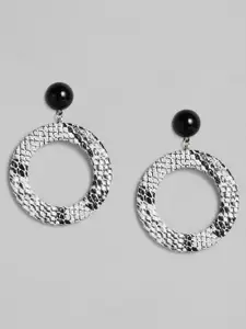 Just Peachy Black & White Circular Snake Print Drop Earrings