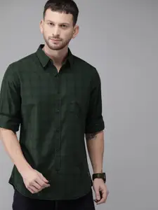 Roadster Men Green & Black Checked Pure Cotton Casual Shirt