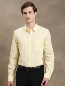 Turtle Men Yellow Relaxed Slim Fit Solid Formal Shirt