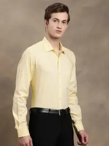Turtle Men Yellow Relaxed Slim Fit Solid Formal Shirt
