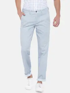 Turtle Men Blue Tapered Fit Printed Chinos