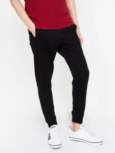 Fame Forever by Lifestyle Men Black Solid Slim-Fit Joggers