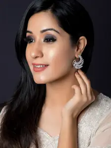 Rubans Silver-Toned & White Handcrafted Feather Shaped Drop Earrings