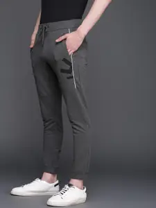 WROGN Men Charcoal Grey Slim Fit Solid Joggers