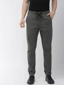 Denizen From Levis Men Grey Jogger Low-Rise Clean Look Stretchable Jeans