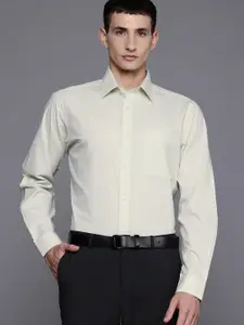 Raymond Spread Collar Pure Cotton Slim Fit Formal Shirt