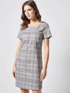 DOROTHY PERKINS Women Grey Cheched A-Line Formal Dress