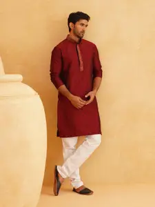 SOJANYA Men Maroon Self Design Straight Kurta with Churidar