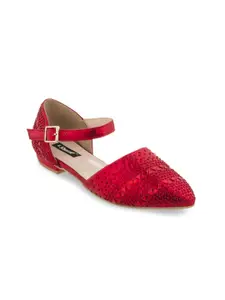 Sherrif Shoes Women Red Woven Design Flats