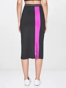 AND Women Black & Magenta Solid Midi Length Activewear Pencil Skirt