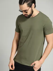 Roadster The Lifestyle Co. Solid Round Neck Pure Cotton T-shirt