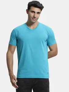 Jockey Men Sea Green Solid V-Neck T-shirt
