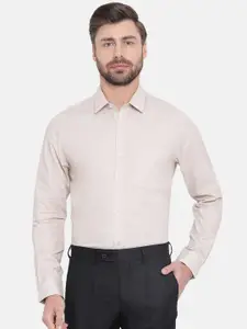 Turtle Men Beige Smart Slim Fit Solid Formal Shirt