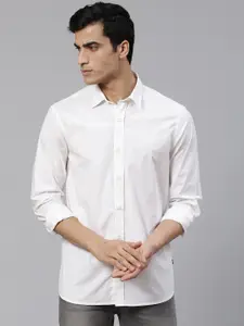 Nautica Men White Slim Fit Knitted Solid Casual Shirt