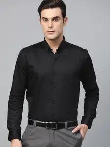 DENNISON Men Black Comfort Regular Fit Solid Formal Shirt