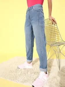 Roadster Women Stunning Blue Boyfriend Fit Stretchable Jeans