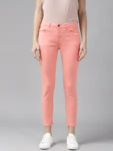 Roadster Women Peach-Coloured Skinny Fit Mid-Rise Stretchable Jeans