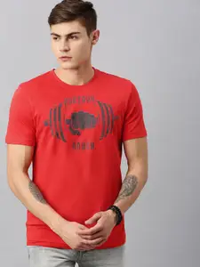 Huetrap Men Red Printed Round Neck T-shirt