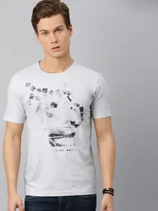 Huetrap Men Grey Printed Round Neck T-shirt