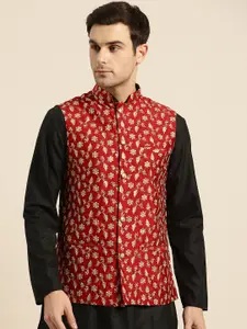 SOJANYA Men Red & Golden Embroidered Nehru Jacket
