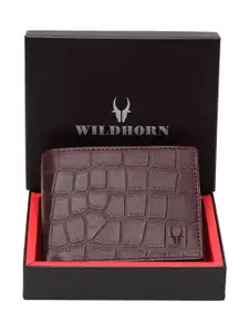 WildHorn Men Maroon Textured Two Fold Leather Wallet