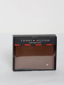 Tommy Hilfiger Men Tan Brown Genuine Leather Two Fold Wallet