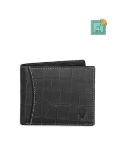 WildHorn Men Black Textured RFID Protected Genuine Leather Two Fold Wallet