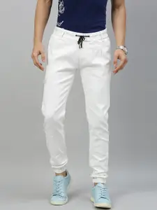 Urbano Fashion Men White Mid-Rise Clean Look Stretchable Jogger Jeans