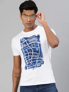 BEAT LONDON by PEPE JEANS Men White  Blue Slim Fit Printed Round Neck Pure Cotton T-shirt