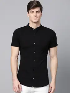 ManQ CASUAL Men Black Slim Fit Solid Knitted Casual Shirt