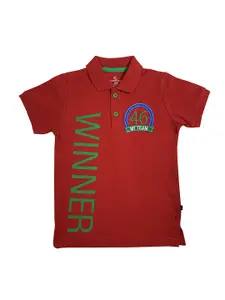 KiddoPanti Boys Red Printed Polo Collar Pure Cotton T-shirt
