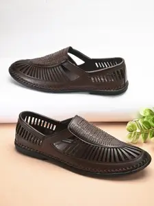 Fentacia Men Brown Shoe-Style Sandals