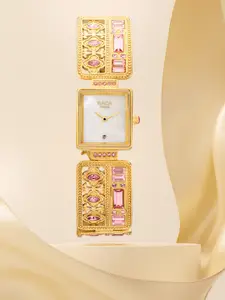 Titan Women Silver-Toned Analogue Watch NM95092YM01