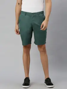 Blackberrys Men Green Solid Bs-10 Slim Fit Regular Shorts