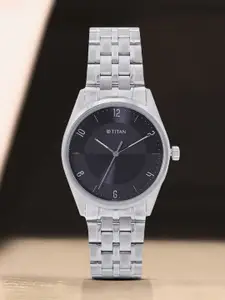 Titan Men Navy Blue Textured Analogue Watch 1729SM05