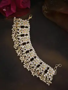 Shoshaa Women Off-White Gold-Plated Kundan Studded & Beaded Bracelet