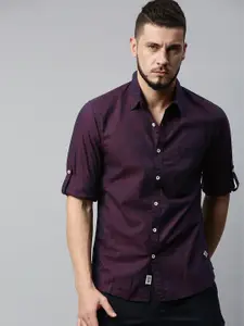 Roadster Men Navy Blue & Red Regular Fit Self Design Sustainable Casual Shirt