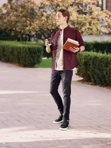 Harvard Men Black Skinny Fit Mid-Rise Clean Look Stretchable Jeans
