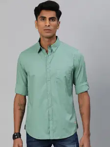 Roadster Men Sea Green Regular Fit Solid Sustainable Casual Shirt