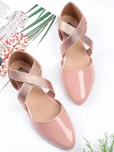 Shoetopia Girls Pink Solid Ballerinas