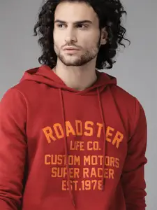 Roadster Men Red Brand Logo Self Design Hooded Sweatshirt