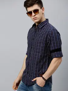 Roadster Men Navy Blue & White Regular Fit Checked Sustainable Casual Shirt