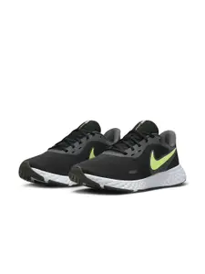 Nike Men Textile Revolution 5 Running Shoes