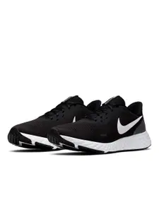 Nike Men Black Revolution 5 Running Shoes