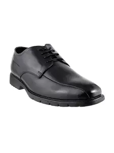 Metro Men Black Solid Leather Formal Derbys